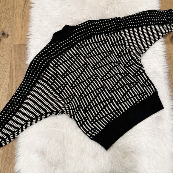 ESCADA vintage 80’s Knit Jacket Cardigan EU38/S/M EUC - Picture 3 of 9